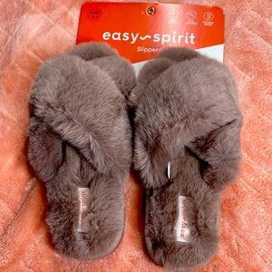 easy spirit slippers